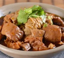 Braised Pork Intestines Knife-Sliced Noodles