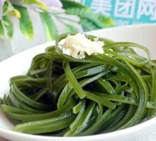 Thin seaweed strips