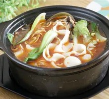 Three-Flavor Knife-Cut Noodles