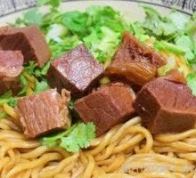 Beef Stir-Fried Noodles