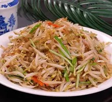 Bean Sprout and Pork Rice Bowl