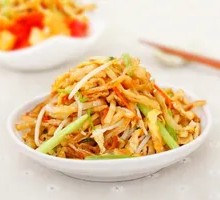 牛肉炒饼丝