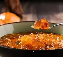 Crab Roe and Tremella Dessert