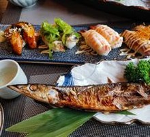 Lemon Grilled Saury