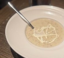 牛肝菌蘑菇汤