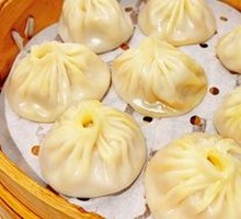 Signature Crab Roe Steamed Buns