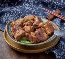 Pork Rib Sauce Over Rice