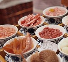 Nine-grid Meat Dish
