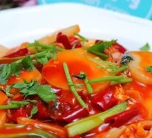 Green Pepper and Pork Stir-Fried Rice Noodles