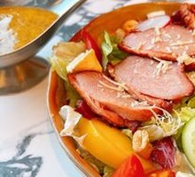 Cheese Peach Duck Breast Salad