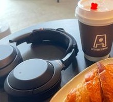 Bacon Egg Croissant