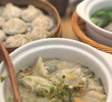 Snow Cabbage and Yellow Croaker Soup Dumplings