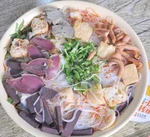Old Duck Noodle Pot