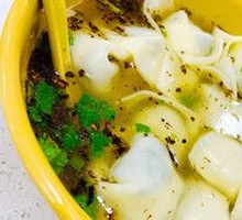 Wild Shepherd's Purse and Pork Dumplings