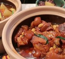 Secret-Recipe Pork Trotter Stew