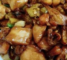 Fragrant Mushroom Pan-Fried Chicken