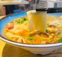 Minced Pork and Hand-Torn Noodles