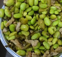 Soybean and Pork Stir-fry