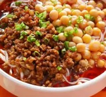Pea Noodles with Fried Sauce
