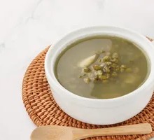 Chilled Mung Bean Soup
