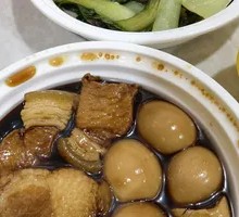 Braised Pork Belly with Quail Eggs