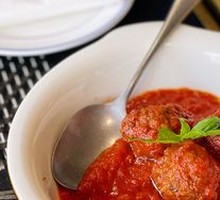 Crispy Italian Tomato-Braised Meatballs