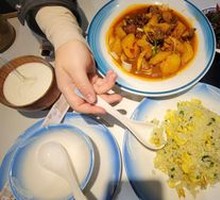 Signature Big Chicken Noodle Stir-fry