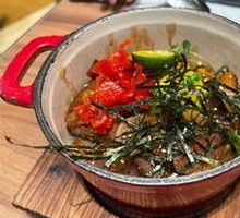 Egg and Thick Beef Tongue Curry Stone Pot Rice