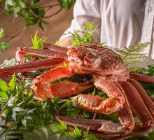 Steamed Mitten Crab