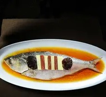 Signature Chicken Oil and Shaoxing Wine Steamed Mandarin Fish