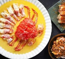 Steamed Emperor Crab with Salted Pork and Soy Sauce