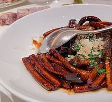 Shanghai-style Braised Eel with Sauce