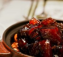 Fragrant Cheese Braised Pork Belly