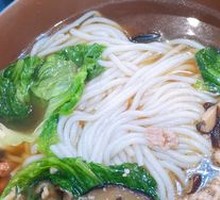 Shiitake Mushroom and Pork Noodles