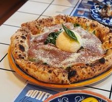 Ecco Pizza