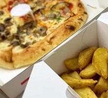 Fried Garlic Sweet Potato Cubes