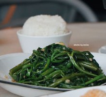 Shrimp Paste Stir-fried Water Spinach