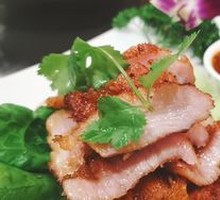 Thai Grilled Pig Shank