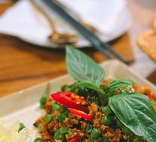 Gaeng Phet Pork Minced