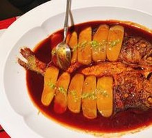 Braised Yellow Croaker with Rice Cake