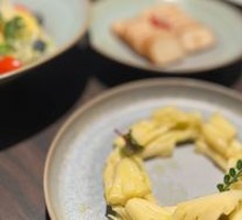 Taiwanese Cauliflower Stem Stir-fry