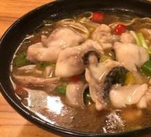 Stir-Fried Fish and Frog Noodles