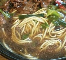 Stir-Fried Beef Noodles