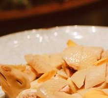 Steamed Chicken with Osmanthus Flavor