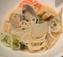 Fujian Seafood Noodles in Brown Sauce