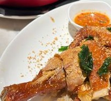 Signature Crispy Garlic Chicken