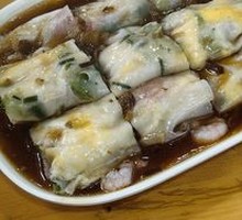 Barbecue Shrimp and Egg Rice Noodle Rolls