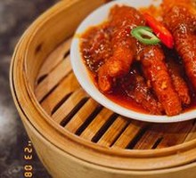 Hundred-Flavor Sauce Steamed Chicken Feet