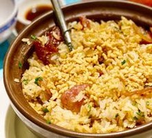 Preserved Meat and Goose Intestine Clay Pot Rice