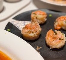 Tea-Scented Glass Shrimp Balls